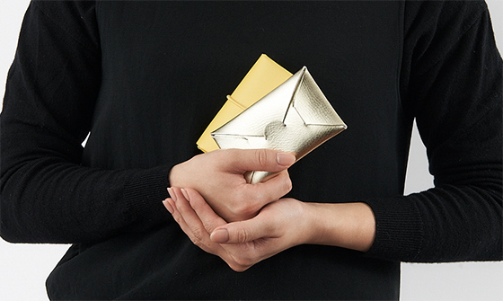 軽量薄型♡お札入れ付きケース 財布ジョリーフルール 星座グレーの通販