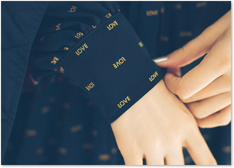 ロゴ刺繍ボンバージャケット（CHRISTIAN DADA） LOVEプリントドレス（CHRISTIAN DADA）