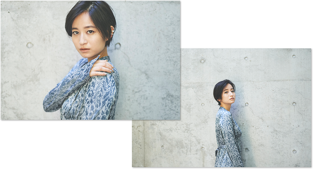 ドレス（AKANE UTSUNOMIYA） パールイヤーカフ（SASKIA DIEZ） ダブルフープイヤーカフ（SASKIA DIEZ） ダブルワイヤーイヤーカフ（SASKIA DIEZ）