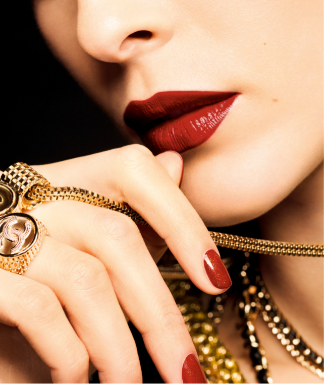 CHANEL ホリデー メークアップコレクション 2022｜コスメ