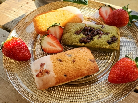 いちご尽くしのフィナンシェ
「ひなたいちご園」