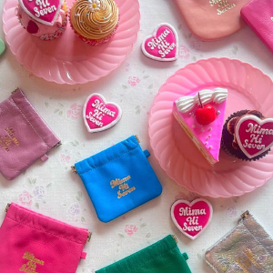 Candy pouch