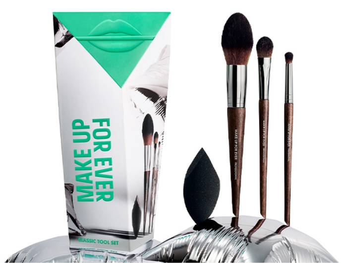 MAKE UP FOR EVER