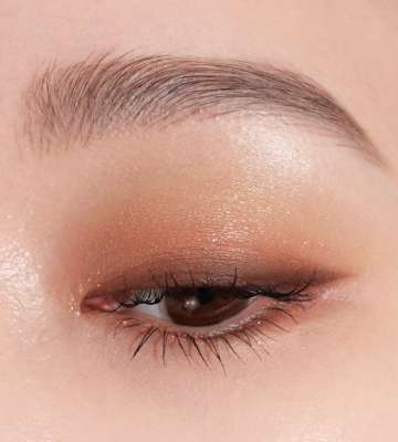 シグニチャー カラー アイズ(S01)  使用例画像