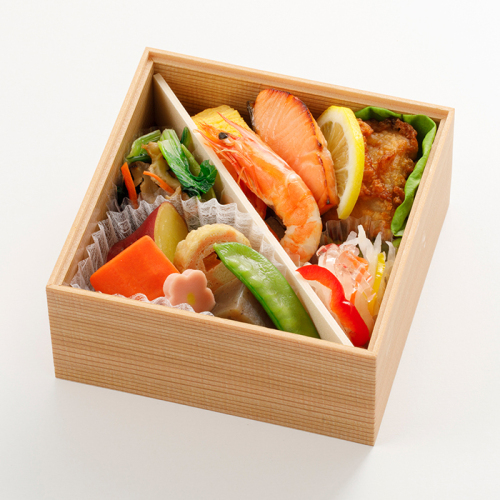 芝寿し
  おめでた(小) 3段
  &yen;3,024