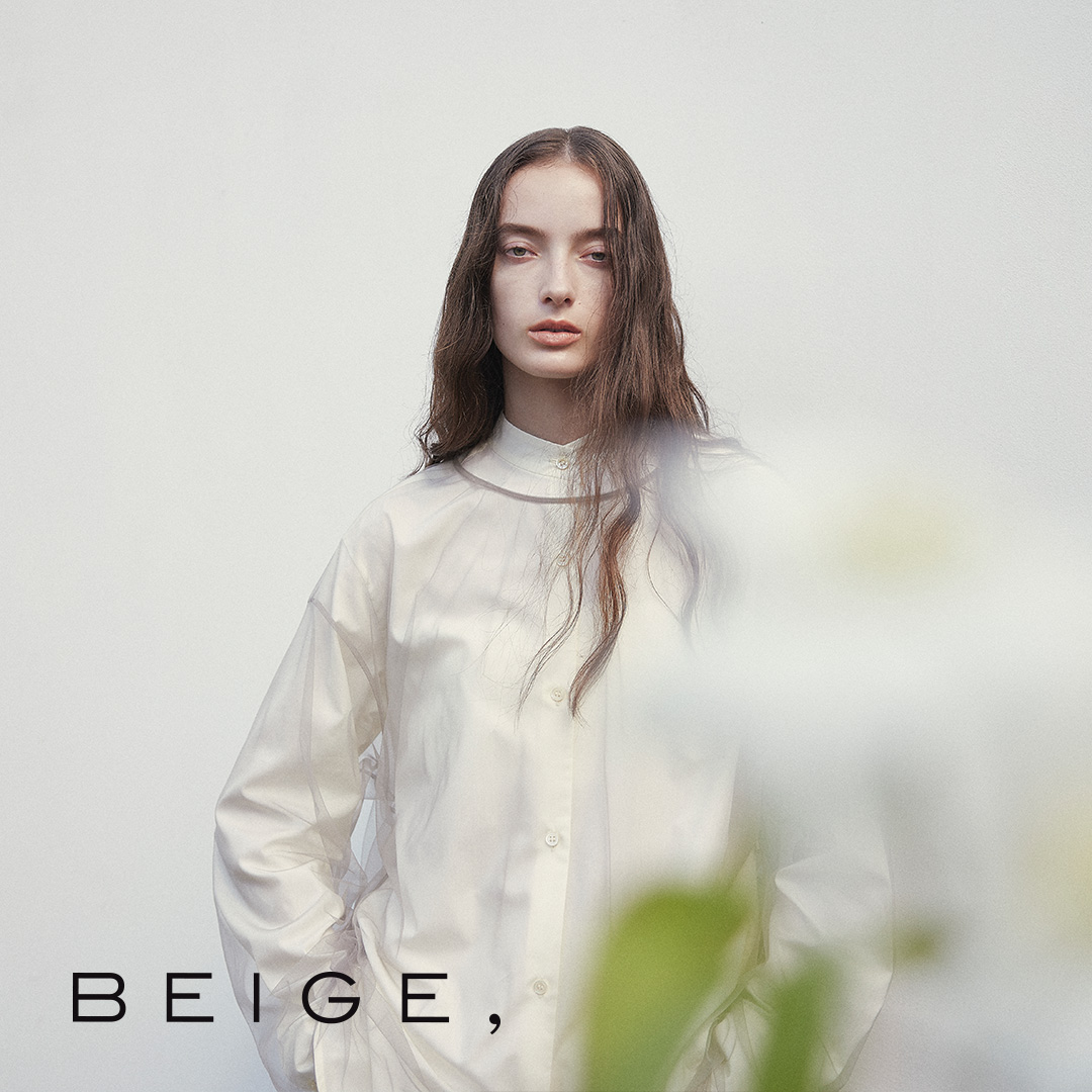 BEIGE,