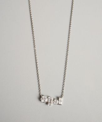 キュービックジルコニアネックレス