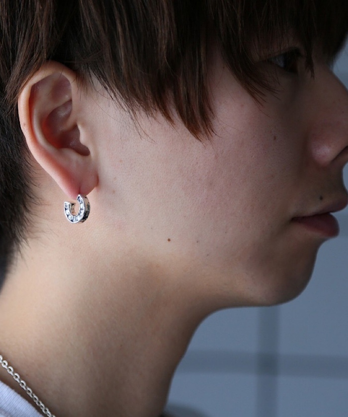 キュービックジルコニアピアス(A254B003)｜阪急百貨店公式通販サイト