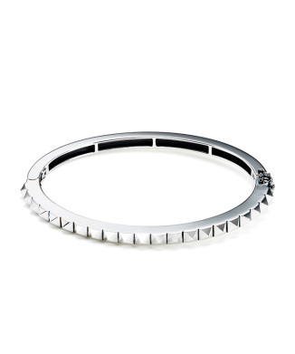 SUPERB STUDS Bangle
