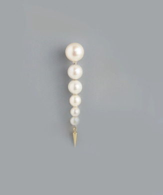 パールスタッズピアス