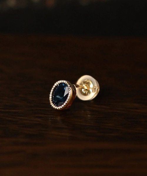 e. m. ブルートパーズピアス ゴールド F e. m. ブルートパーズピアス ゴールド F