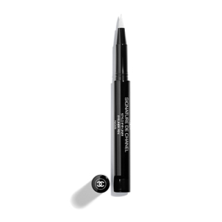 SIGNATURE DE CHANEL　シニャチュール ドゥ シャネル