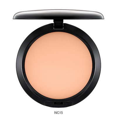 スタジオ パーフェクト SPF 15 モイスチャー ファンデーション