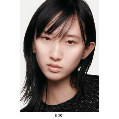 LES BEIGES TEINT BELLE MINE HYDRATANT レ ベージュ タン ベル ミン