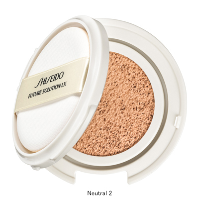 新品　フューチャーソリューション　トータルR クッションe ファンデーションＮ2 SHISEIDO フューチャーソリューション LX＞トータル R