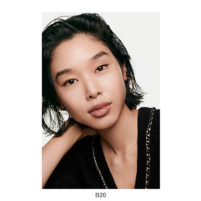 SUBLIMAGE L'ESSENCE DE TEINT サブリマージュ レサンス ドゥ タン