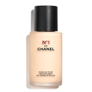 N°1 DE CHANEL FOND DE TEINT REVITALISANT AU CAMELIA ROUGE　フリュイド ファンデーション N°1 ドゥ シャネル