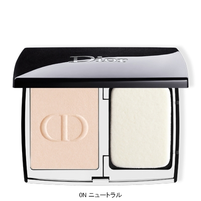 ディオールスキン フォーエヴァー コンパクト ナチュラル ベルベット