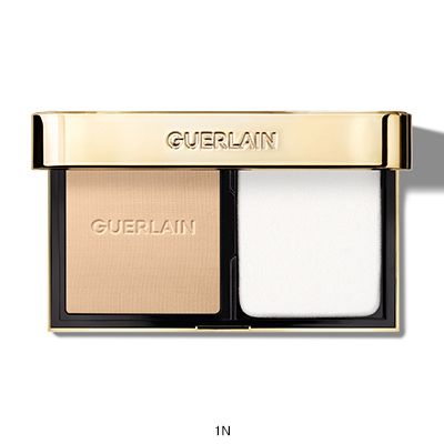 パリュール ゴールド スキン コントロール コンパクト(B2380070