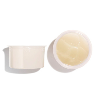 N°1 DE CHANEL MASQUE REVITALISANT - RECHARGE　マスク N°1 ドゥ シャネル(リフィル)