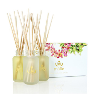 【マリエオーガニクス】プルメリア ラックススパボックス Amazon.co.jp: Malie Organics(マリエオーガニクス) ラックス