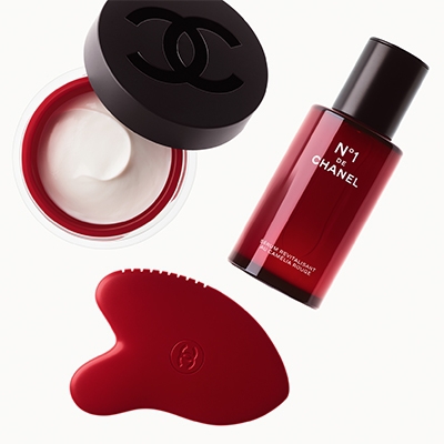 N°1 DE CHANEL MASSAGE ACCESSORY Strengthens – Stimulates