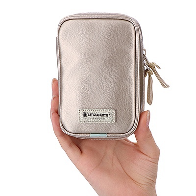 Liila400%　超レアオイル目紫　ポーチ ITTI ITTI/イッチ/HERRIE NANO POUCH / RAPTO/レザー