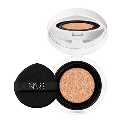 ライトリフレクティング セラムクッションファンデーション