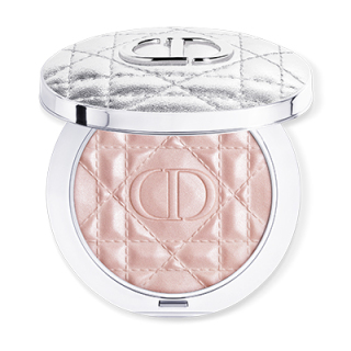 ディオールスキン フォーエヴァー グロウ ルミナイザー