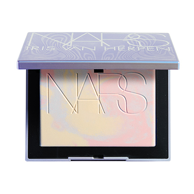 SUQQU　ライトリフレクティング　プリズマティックパウダー 新作 ライトリフレクティング プリズマティックパウダー」に、太陽