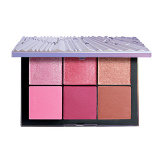 エシリアル オーラ ブラッシュパレット