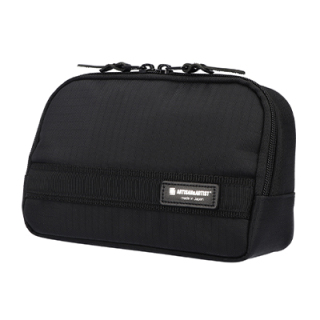 サブトラクション スロープシェイプ・ポーチ(6WP-SB110H)(BLK)