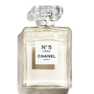 N°5 L'EAU　シャネル N゜5 ロー オードゥ トワレット(ヴァポリザター)