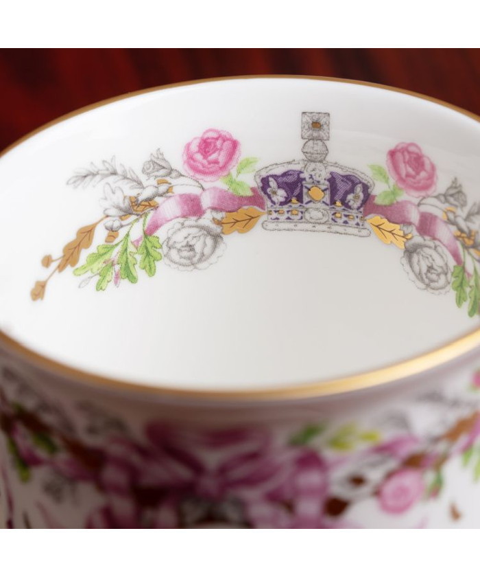 エリザベス二世女王陛下追悼商品タンカード(EE33Q008)｜阪急百貨店公式