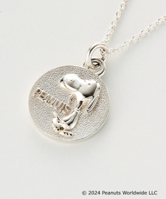 SNOOPY ROUND PENDANT