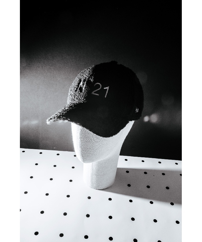 N゜21×New Era】9FORTY(F215K012)｜阪急百貨店公式通販サイト