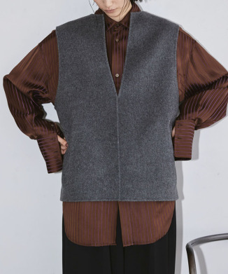 【FIKA.×AgAwd】TODAYFUL Keyneck Wool Vest［9月上旬頃お届け予定］