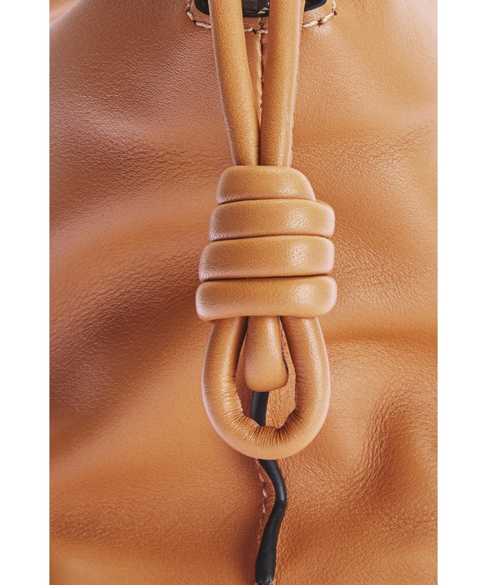 LOEWE【国内発/関税込】フリンジヒールクラッチ 54AC06 FLAMENCO CLUTCH MINI BAG(F22DK069)｜阪急百貨店公式通販サイト