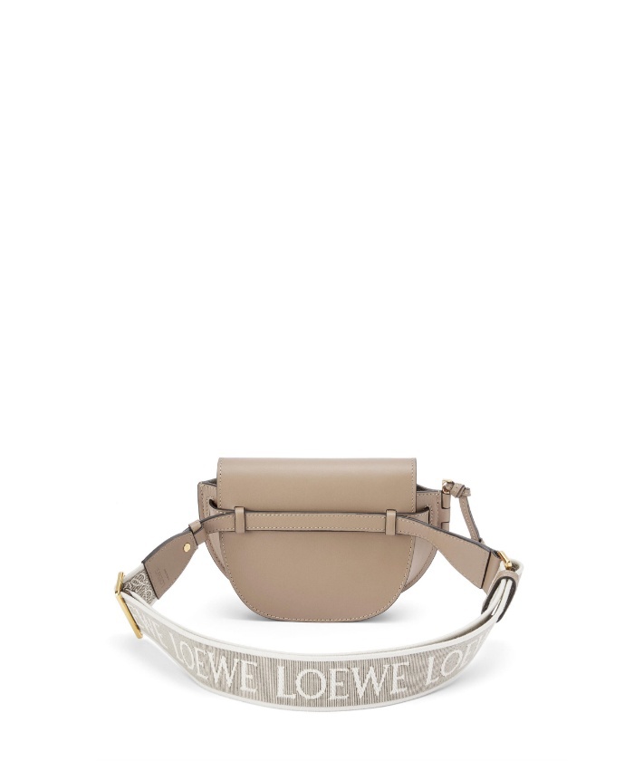 【国内配送】★LOEWE★ ヒール ミニ レザーバッグ 2148103524929_01.jpg