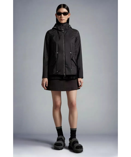 Moncler/モンクレール】BAABA ショートパーカ（その他ブルゾン