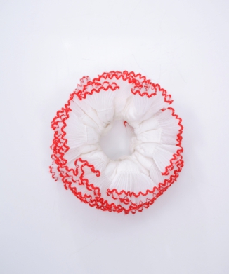 CURIOUS WHITE LOTUS