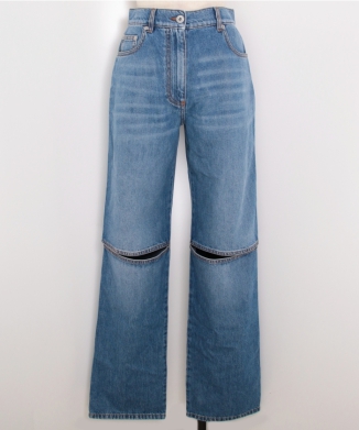 CUT OUT KNEE BOOTCUT JEANS