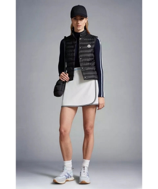 モンクレール Liane ベスト