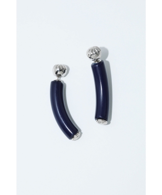 【TOGA TOO】Bone pieced earrings