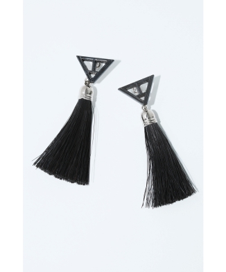 【TOGA TOO】Triangle fringe pieced earrings