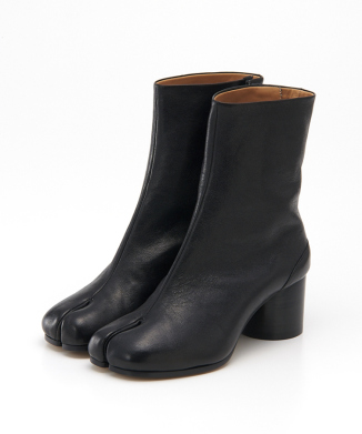 「タビ」ブーツ