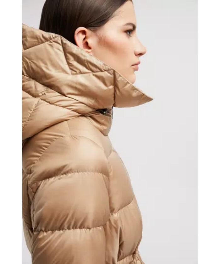 モンクレール FRENE ダウンジャケット ショート丈 ボア ベージュ S キャメルベージュ Boedショートダウンジャケット : ショートダウン