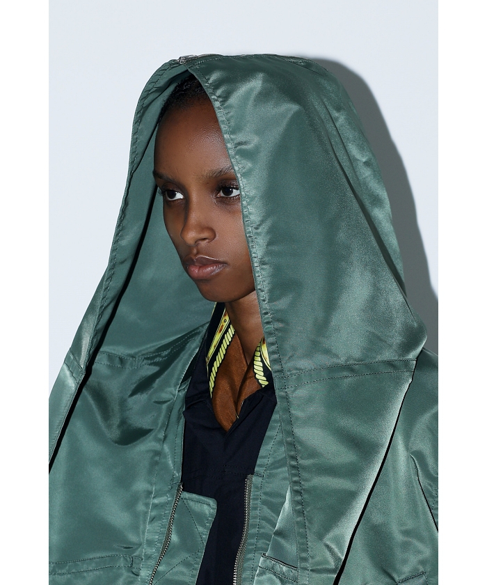 TOGA PULLA】Nylon twill blouson(F24DA021)|阪急百貨店公式 TOGA PULLA】Nylon twill blouson(F24DA021)|阪急百貨店公式