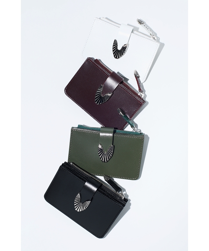 TOGA TOO】Leather wallet small(F24DA089)|阪急百貨店公式通販 TOGA TOO】Leather wallet small(F24DA089)|阪急百貨店公式通販