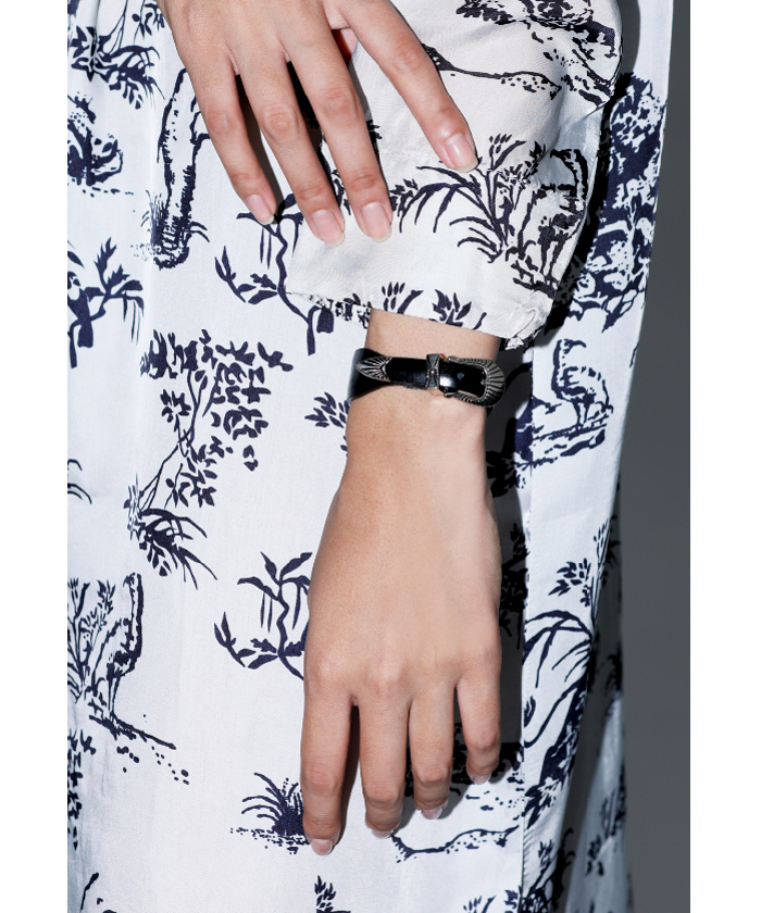 TOGA ARCHIVES】Metal bangle 1(F24DY001)|阪急百貨店公式通販 TOGA ARCHIVES】Metal bangle 1(F24DY001)|阪急百貨店公式通販